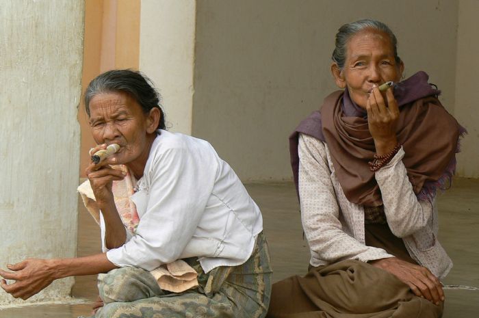 Myanmar - Mandalay, Bagan, Inle y Monasterio de Yatzakyi